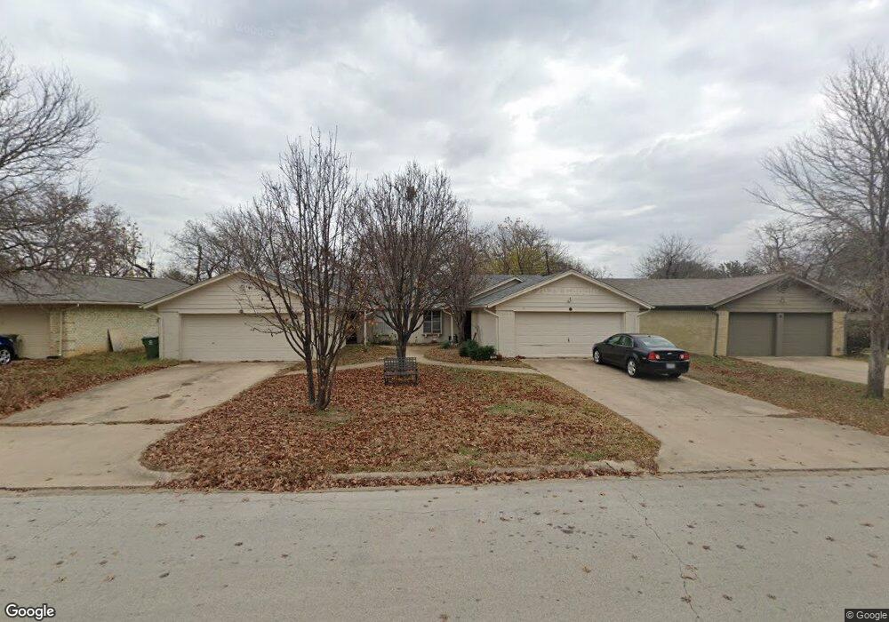 540 Billie Ruth Ln, Hurst, TX 76053 - photo 1