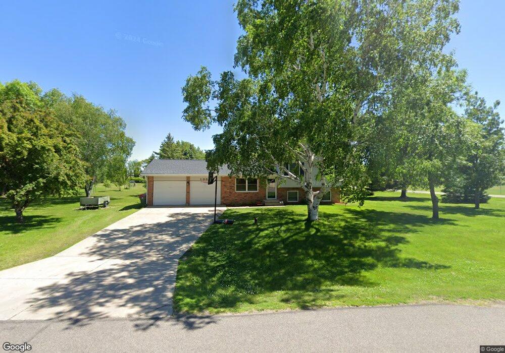 1004 Donna Dr NW, Alexandria, MN 56308 - photo 1