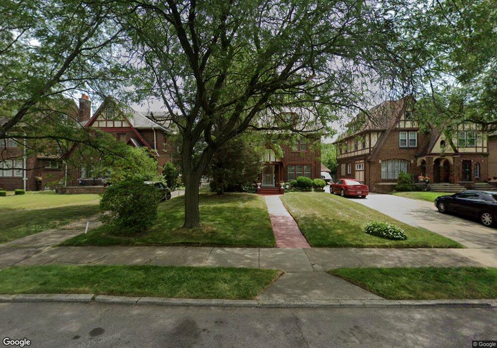 2255 W Boston Blvd, Detroit, MI 48206 - photo 1