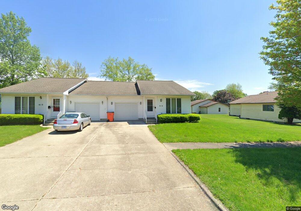 414 S 13th St, Mattoon, IL 61938 - photo 1