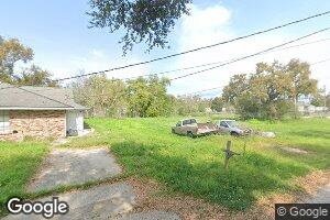 5138 Canal St, Lafitte, LA 70067