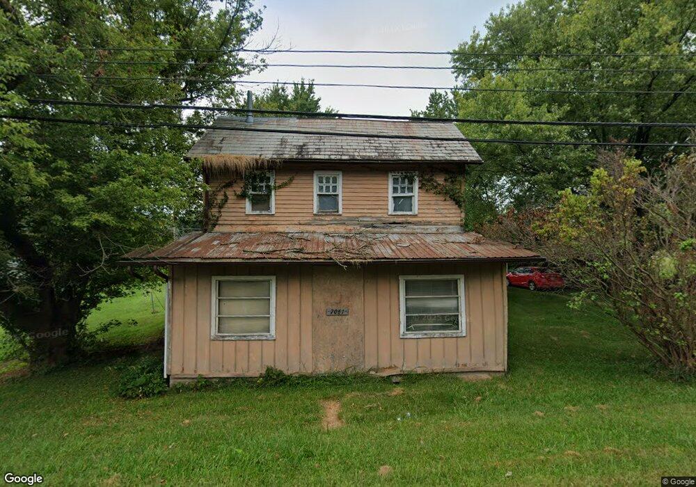 7061 National Rd SE, Jacksontown, OH 43030 - photo 1