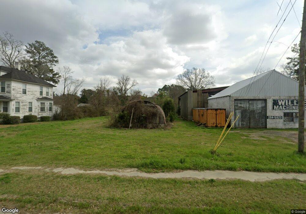 916 S Morgan Ave, Andrews, SC 29510 - photo 1