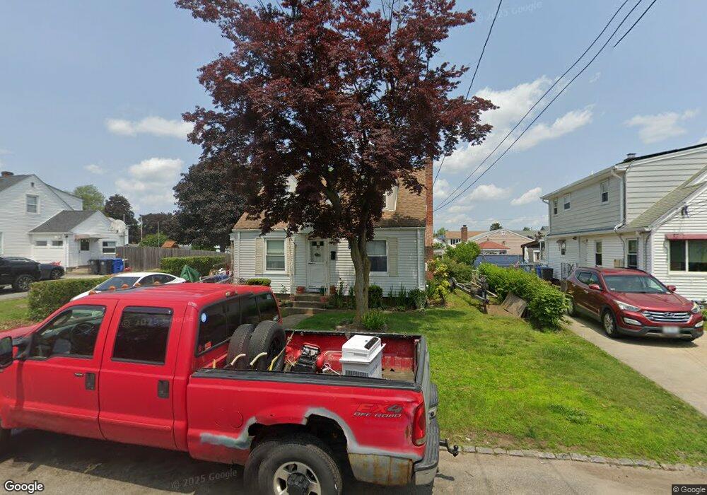 21 Cavalry St, Cranston, RI 02920 - photo 1