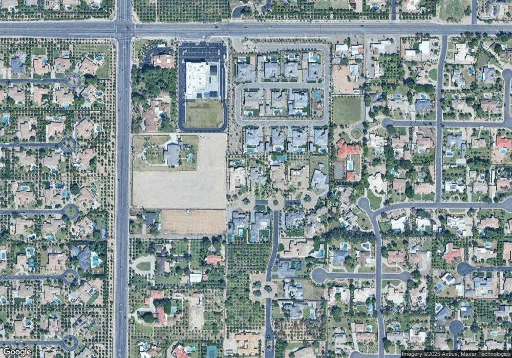 3722 E Juniper Cir unit 17, Mesa, AZ 85205 - photo 1