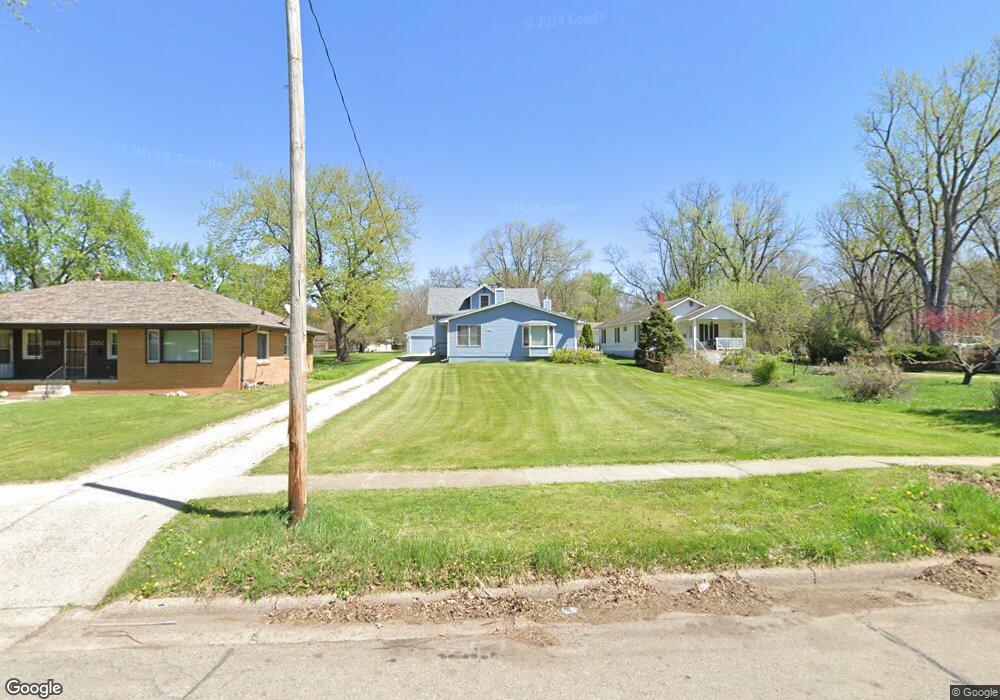 2417 53rd St, Des Moines, IA 50310 - photo 1