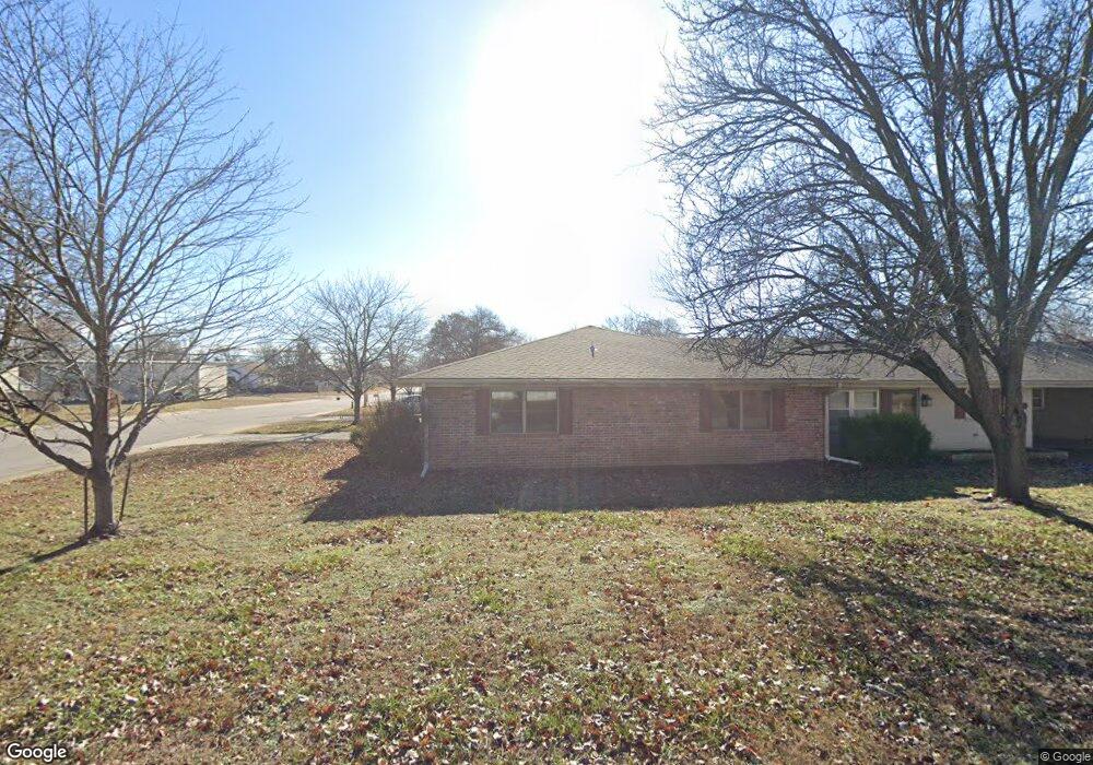 3110 Morgan Ave, Parsons, KS 67357 - photo 1