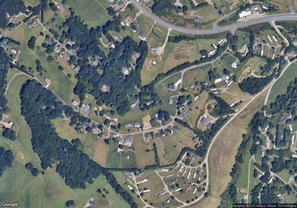 56 Hampton Rd, Leicester, NC 28748 - photo 1