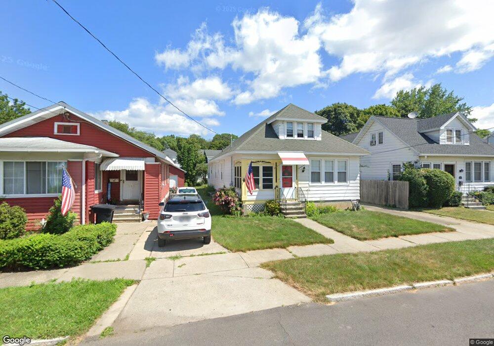 349 Taylor Ct, Troy, NY 12180 - photo 1