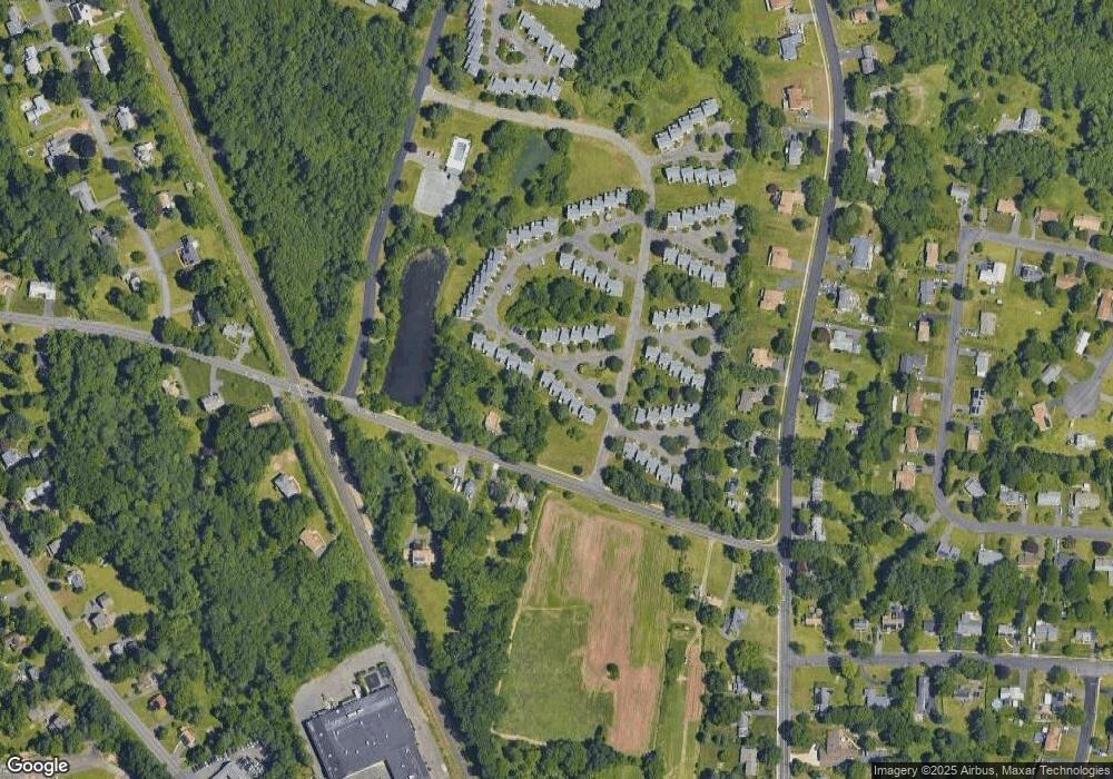 7 Hawthorne Ln, Bloomfield, CT 06002 - photo 1