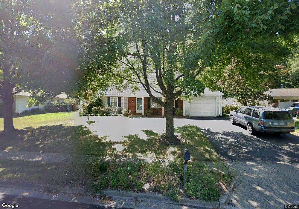 12909 Point Pleasant Dr, Fairfax, VA 22033 - photo 1