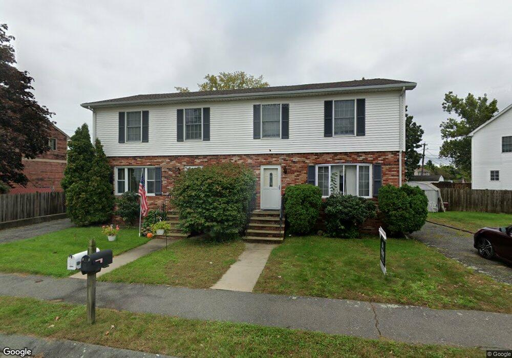 2 Anjo Ln unit 2B, Saugus, MA 01906 - photo 1