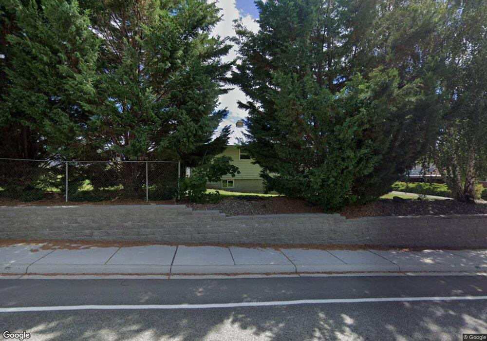 800 10th St NE, East Wenatchee, WA 98802 - photo 1