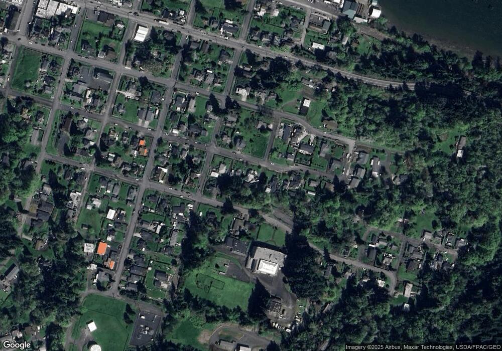 520 E D St, Rainier, OR 97048 - photo 1