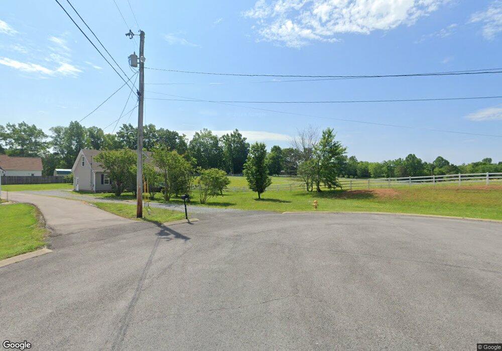 300 S Wood Ln, Shelbyville, TN 37160 - photo 1