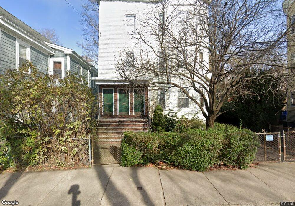 48 Kinnaird St, Cambridge, MA 02139 - photo 1