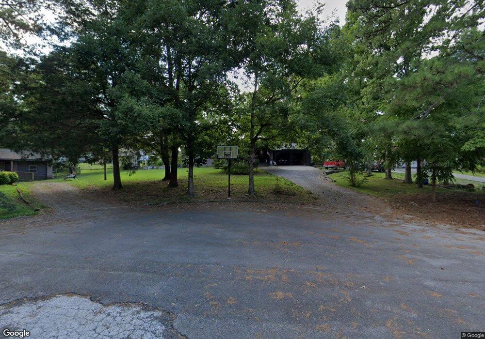 1687 Ross Ln, Dalton, GA 30721 - photo 1