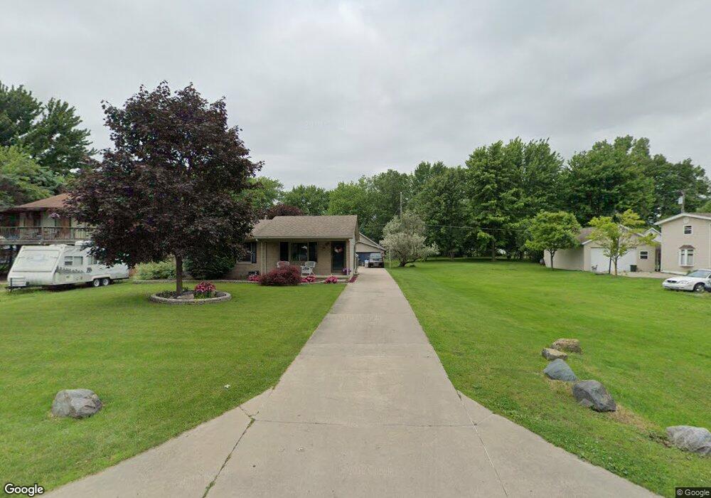 408 Center St, Carleton, MI 48117 - photo 1