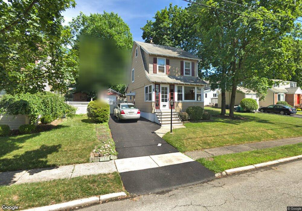 912 Elm Ave, River Edge, NJ 07661 - photo 1