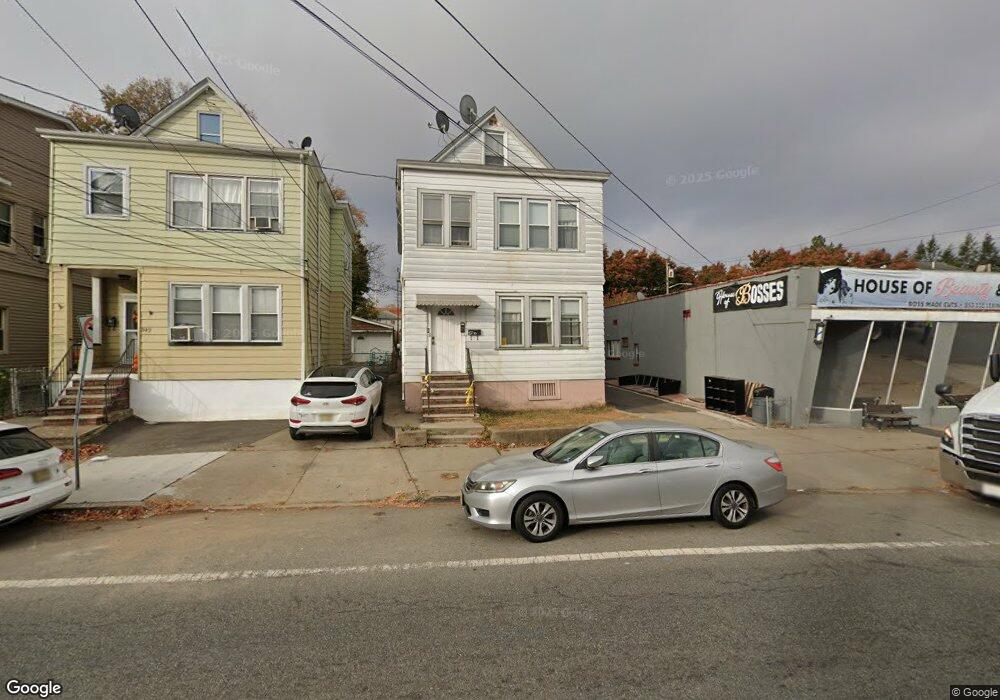 551 Lexington Ave, Clifton, NJ 07011 - photo 1