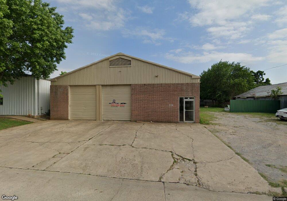 214 Moore St SW, Ardmore, OK 73401 - photo 1
