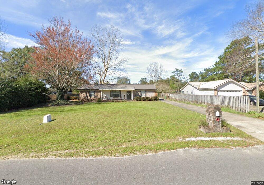5322 Hillcrest Rd, Crestview, FL 32539 - photo 1