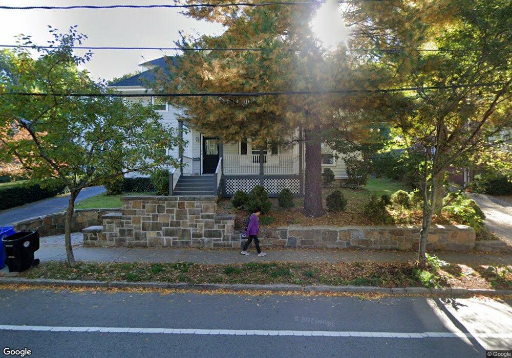 250 Winchester St unit 1, Brookline, MA 02446 - photo 1