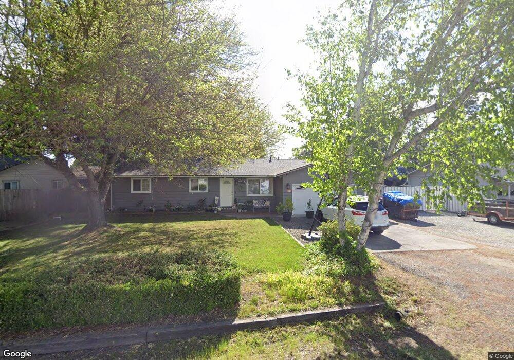 3414 Edella St, Central Point, OR 97502 - photo 1