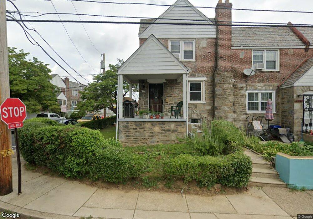 6843 Radbourne Rd, Upper Darby, PA 19082 - photo 1