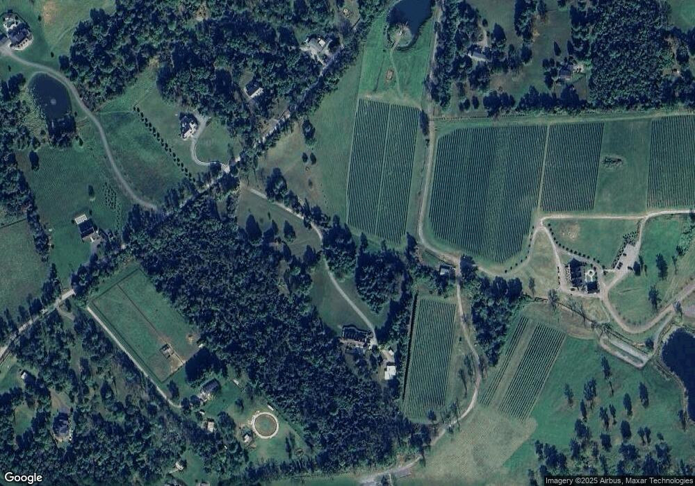 35219 Williams Gap Rd, Round Hill, VA 20141 - photo 1