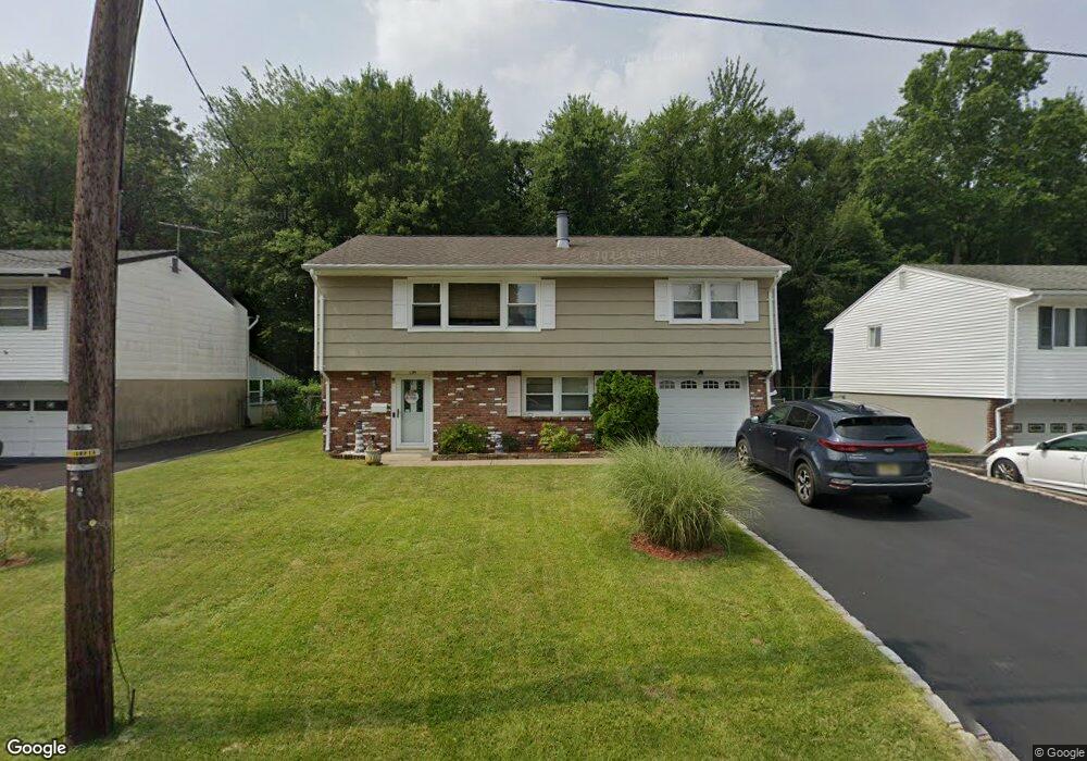 129 Jacksonville Dr, Parsippany, NJ 07054 - photo 1