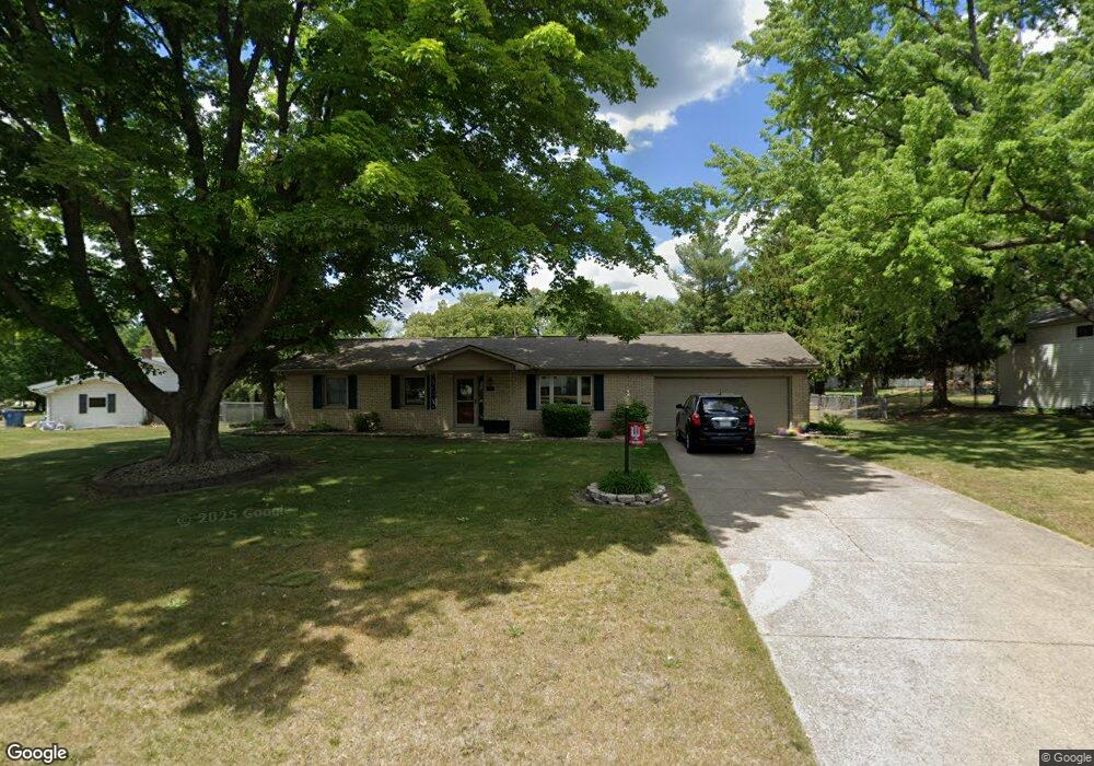 18305 Chipstead Dr, South Bend, IN 46637 - photo 1