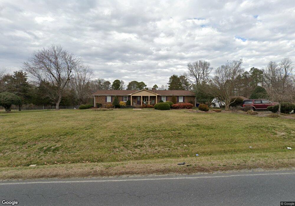 3752 Old Glenola Rd, Trinity, NC 27370 - photo 1