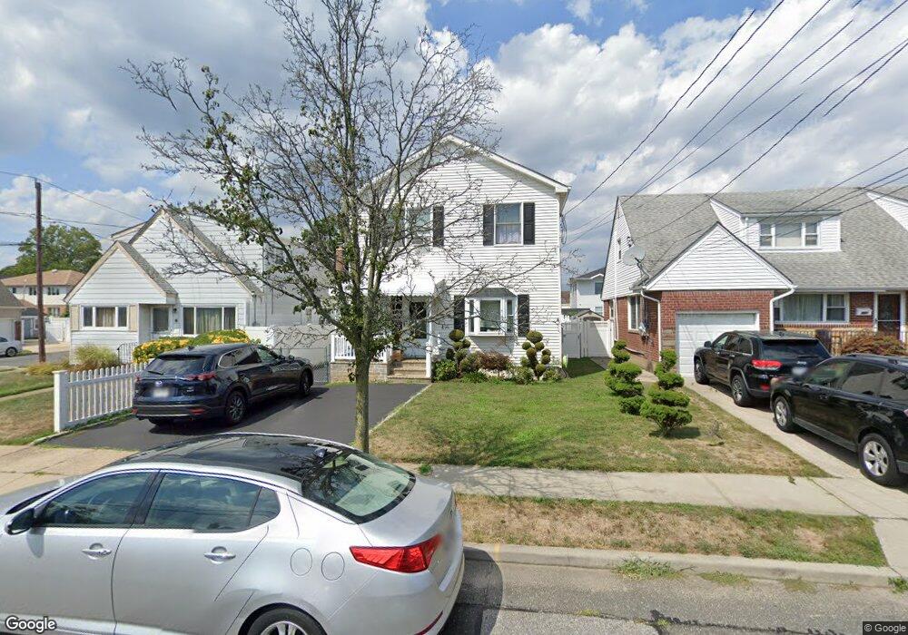 884 Second Ave, Franklin Square, NY 11010 - photo 1