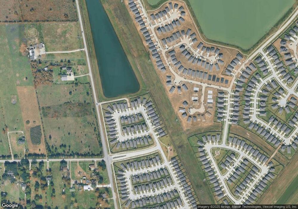 9346 Burnet Fields Dr, Baytown, TX 77521 - photo 1