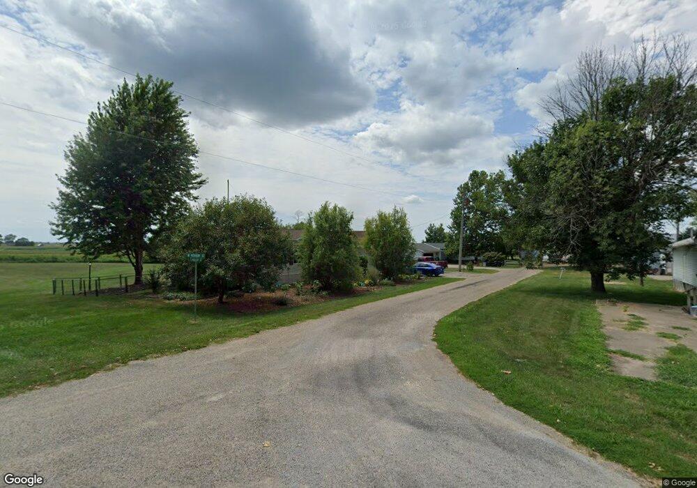 301 S Madison St, Grandview, IA 52752 - photo 1