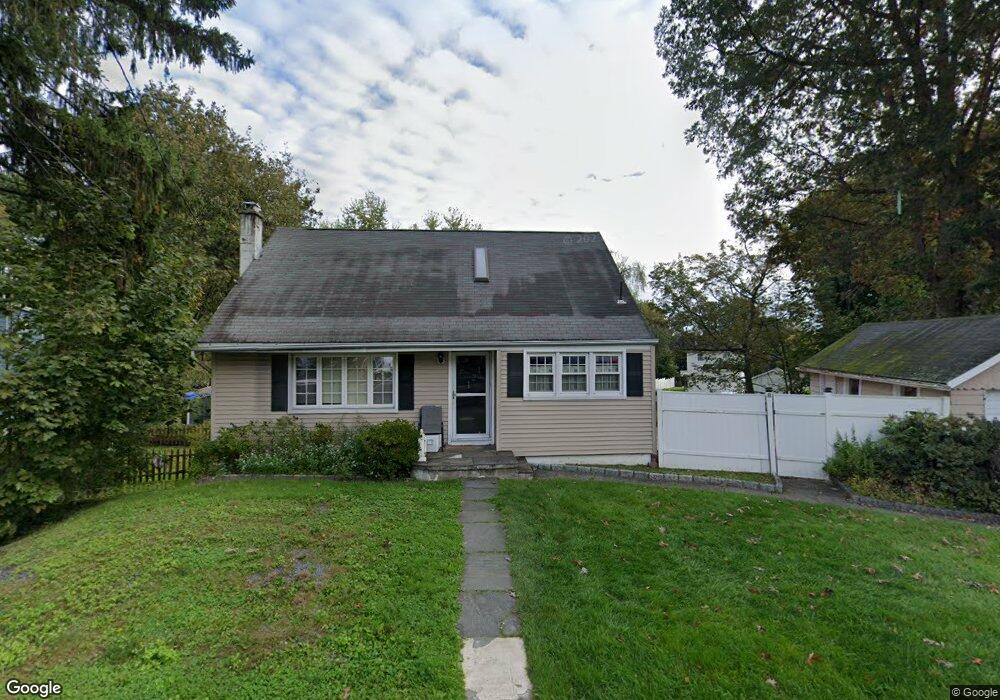 121 Cornell Ave, Cortlandt Manor, NY 10567 - photo 1