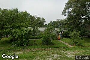 113 N Melvin St, Chestnut, IL 62518