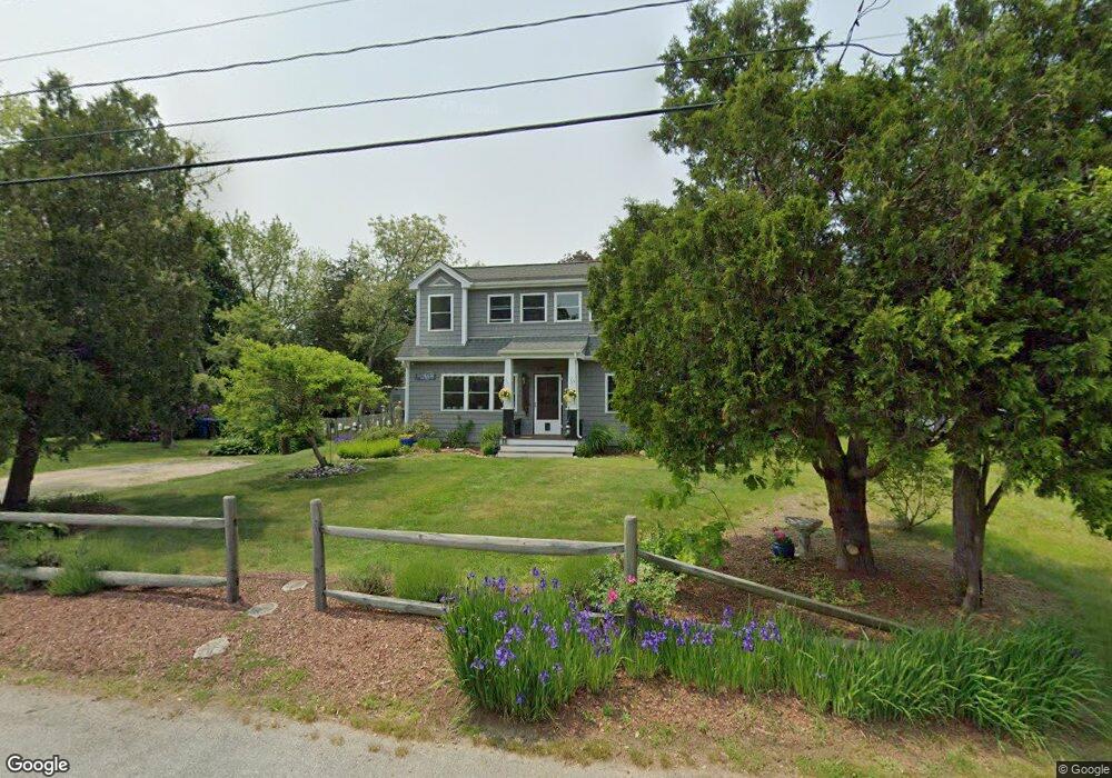 83 Aspen Rd, Wakefield, RI 02879 - photo 1