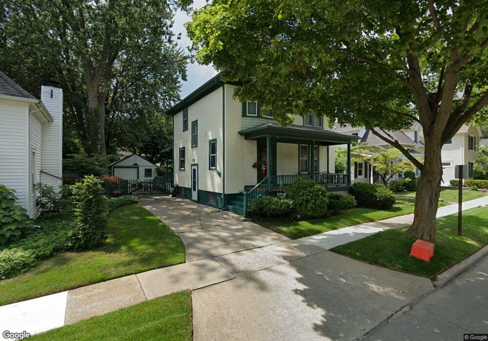 71 Muir Rd, Grosse Pointe Farms, MI 48236 - photo 1