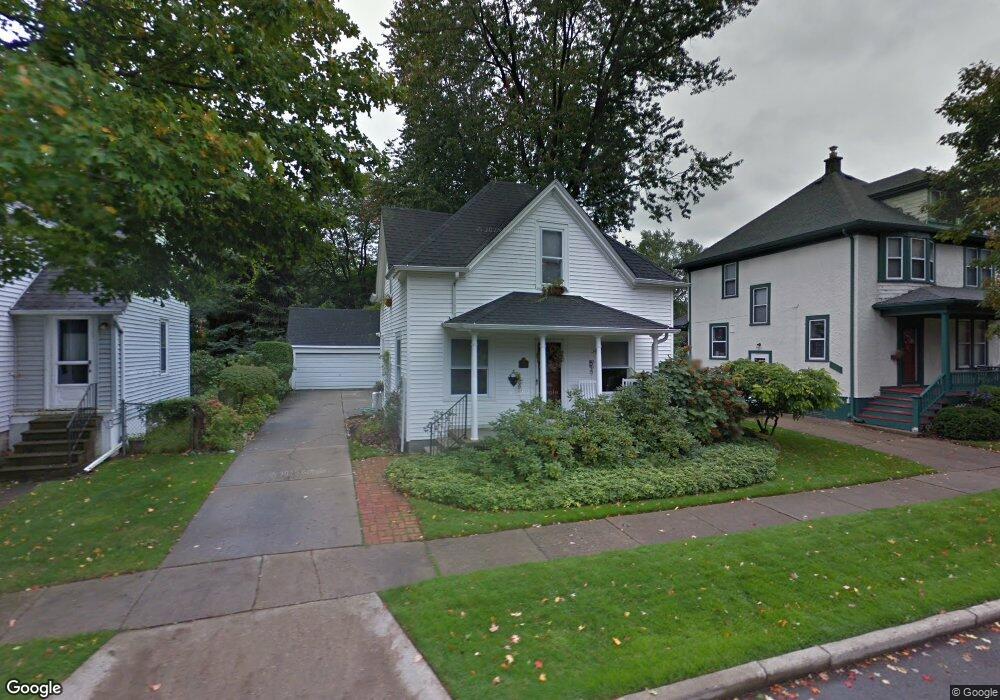 67 Muir Rd, Grosse Pointe Farms, MI 48236 - photo 1