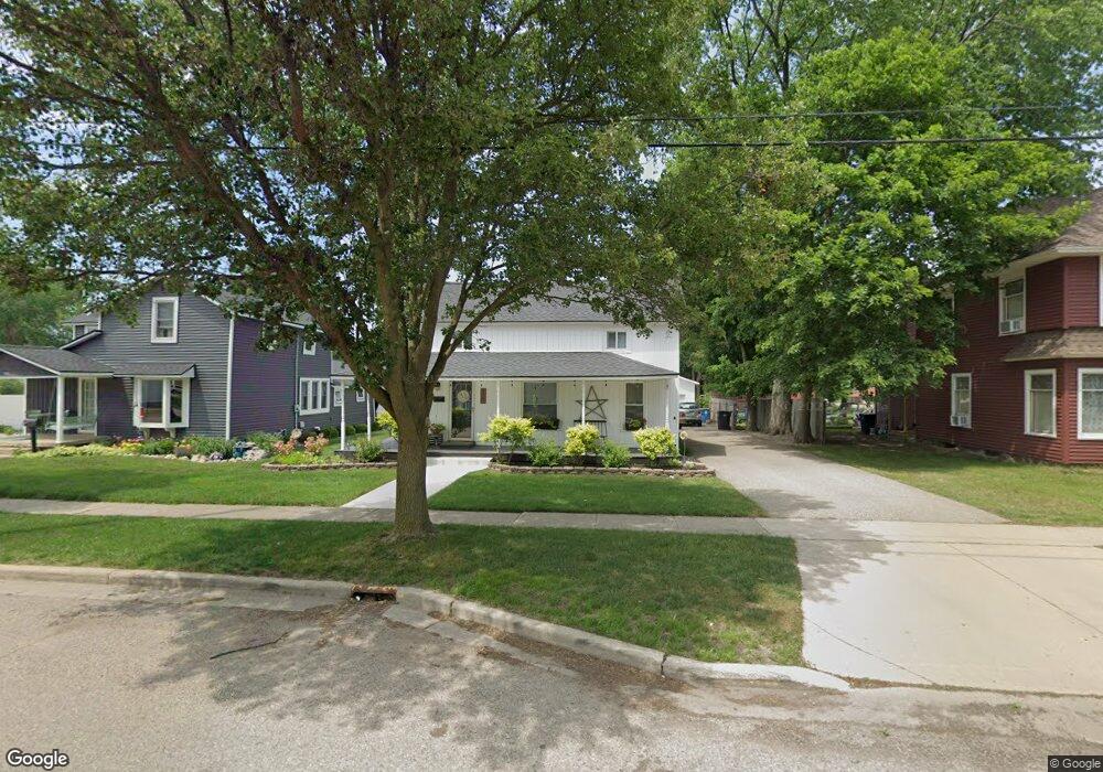 129 E Maple St, Wayland, MI 49348 - photo 1