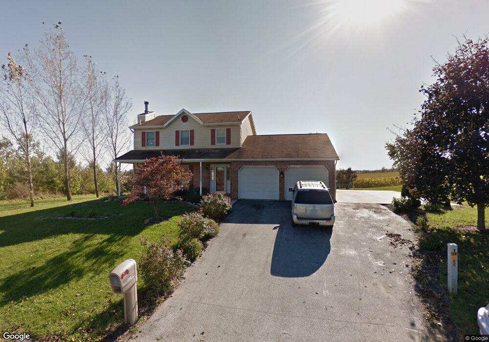 1340 Memory Ln, Chambersburg, PA 17201 - photo 1