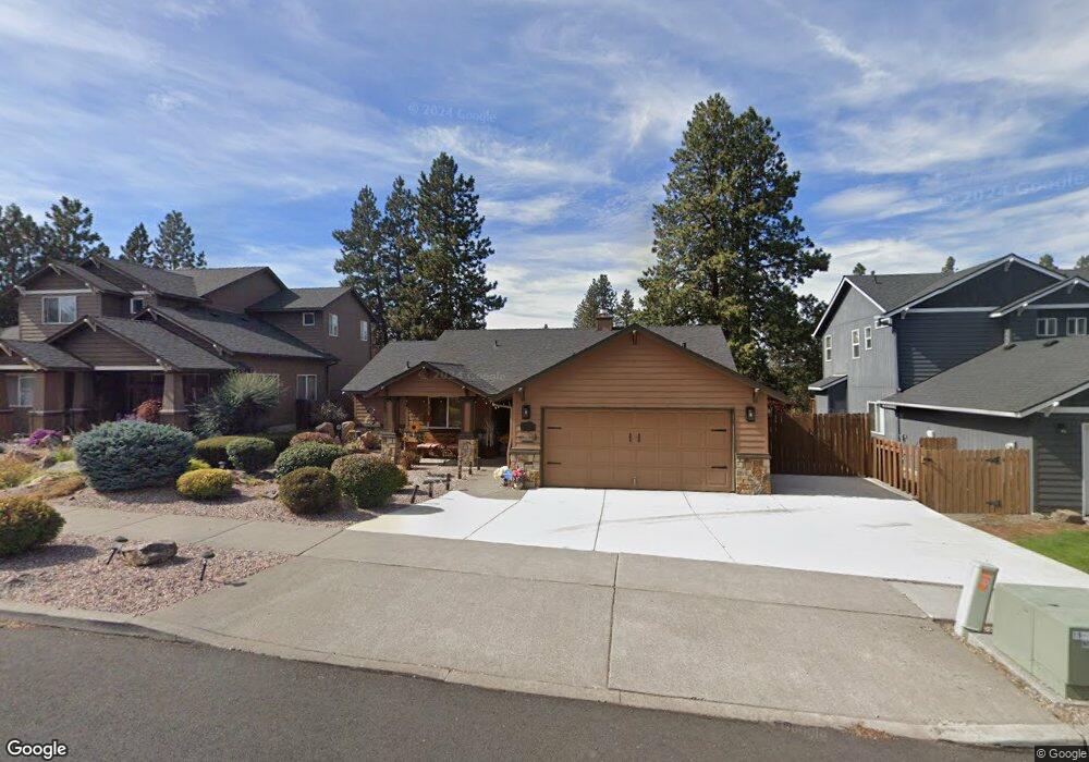 61447 Rock Bluff Ln, Bend, OR 97702 - photo 1
