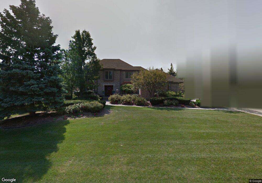 2626 Hunters Bluff, Bloomfield Hills, MI 48304 - photo 1