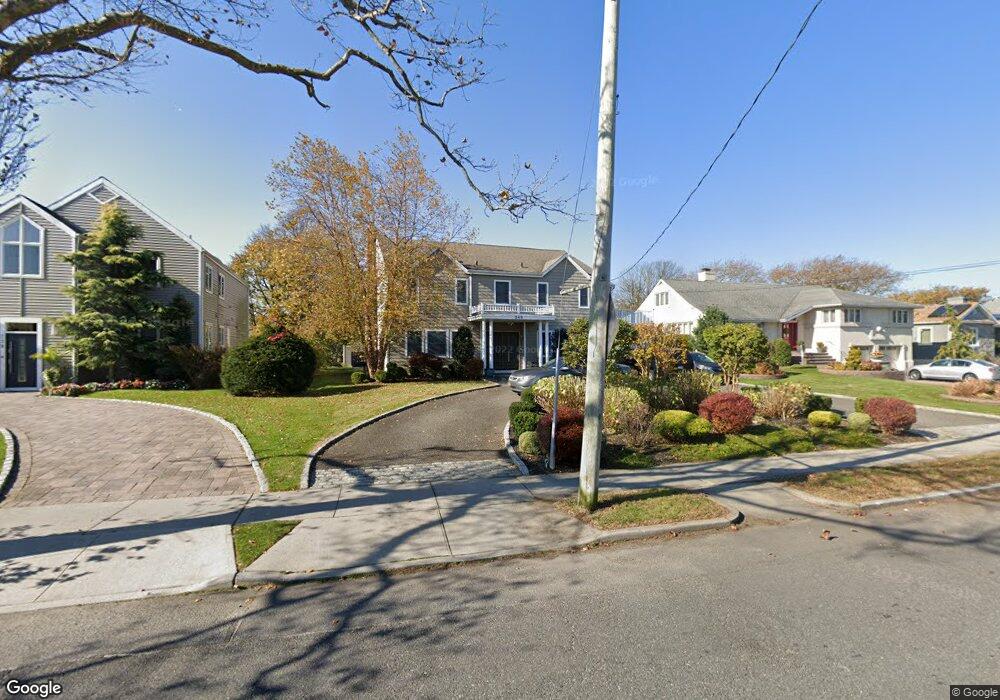 245 Blackheath Rd, Lido Beach, NY 11561 - photo 1