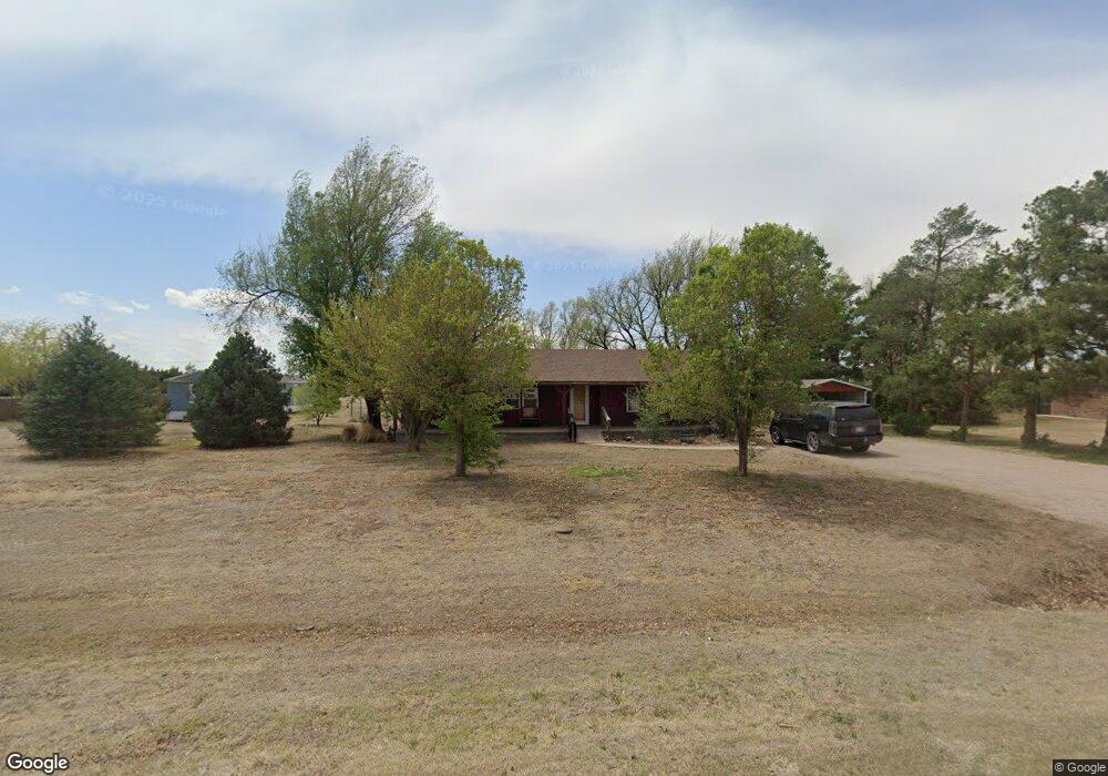 625 W City Limits St, Hugoton, KS 67951 - photo 1