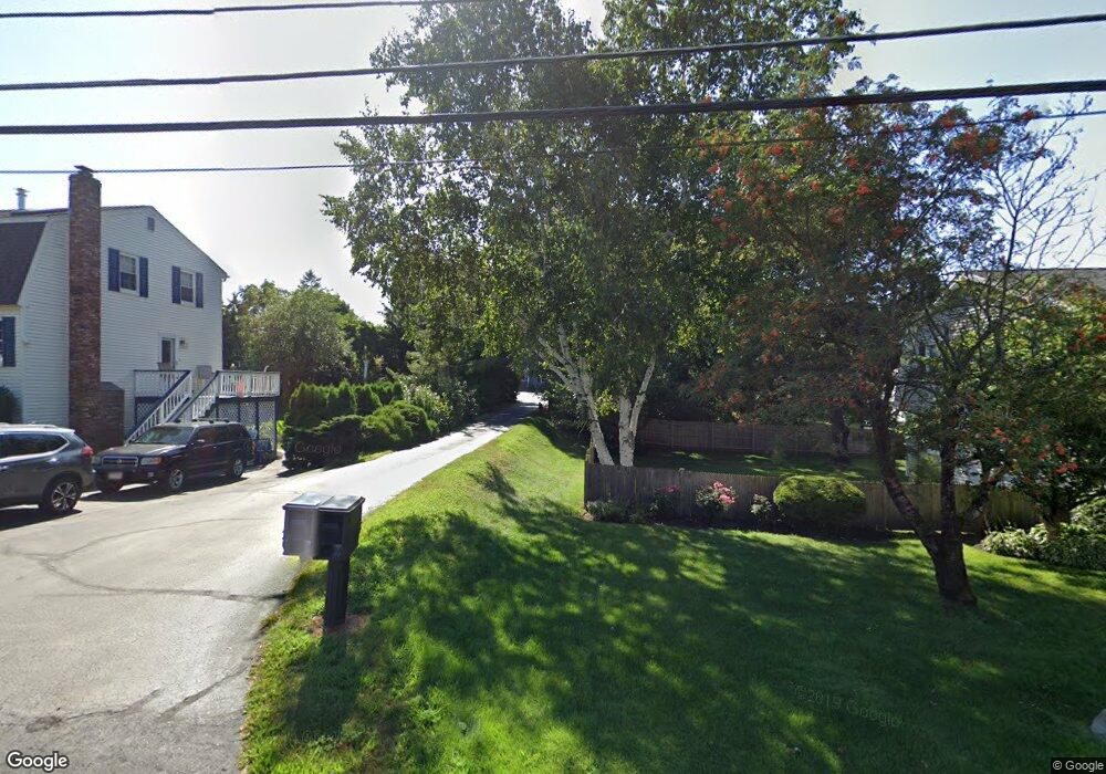 168R Washington Cir, Woburn, MA 01801 - photo 1