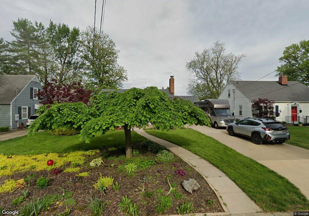 11 Elm Ridge, Mattoon, IL 61938 - photo 1