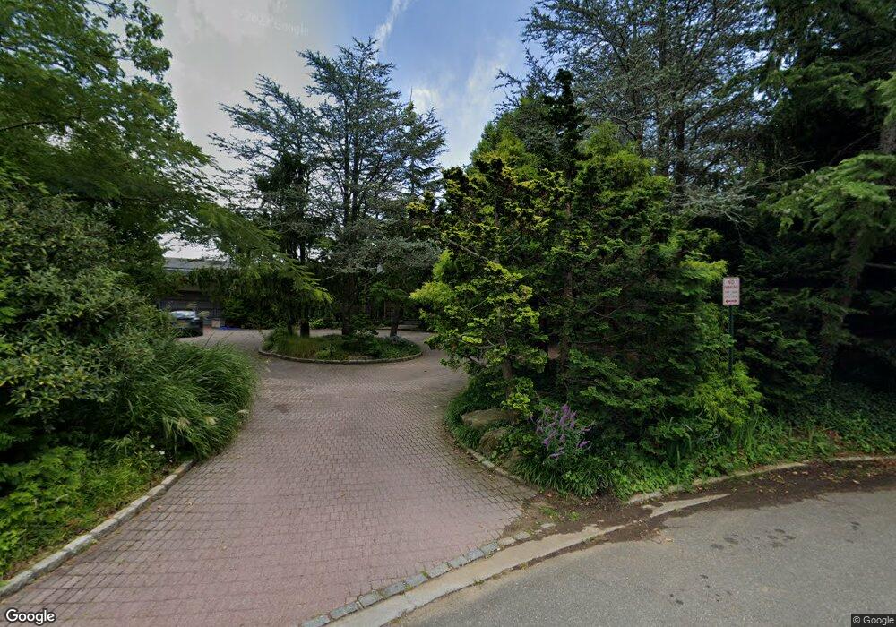 140 Harborview E, Lawrence, NY 11559 - photo 1